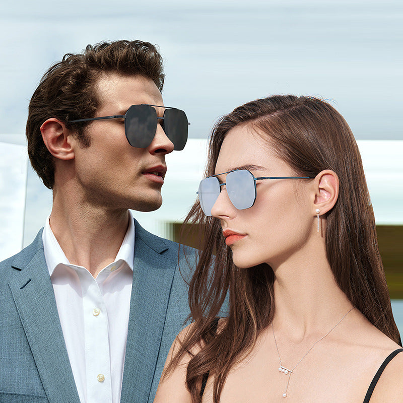 VUE Phantom rimless polygon sunglasses front view on neutral background